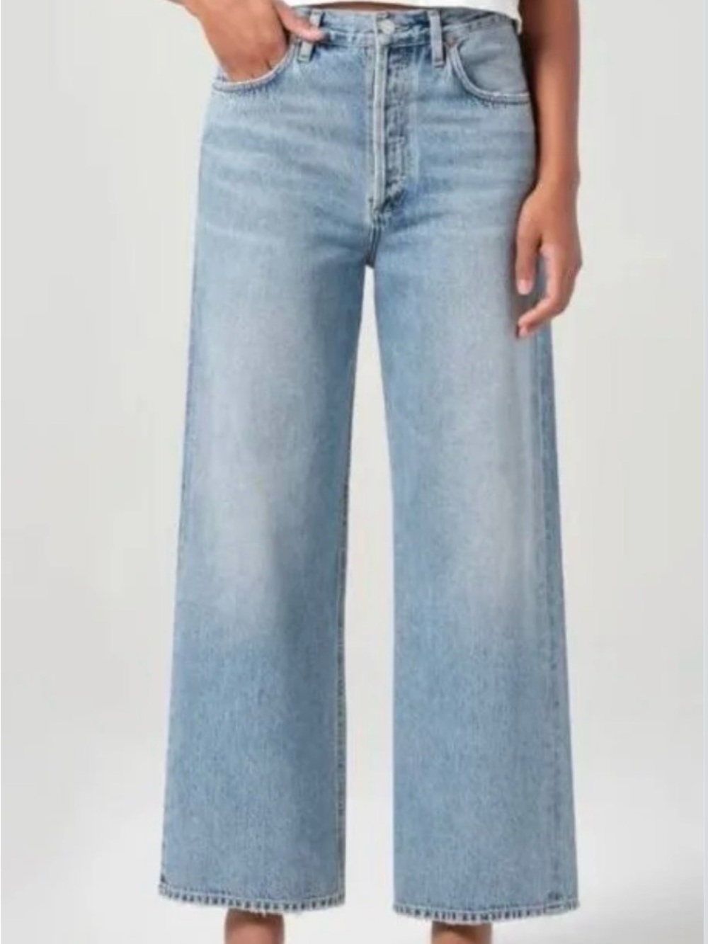 AGOLDE Light Wash Cropped Arc Jean